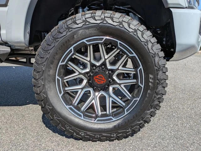 New 2026 Avalanche Ford F-250® Lariat® image 11