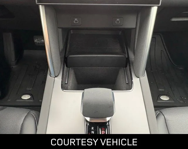Certified Used 2025 White Land Rover S image 29