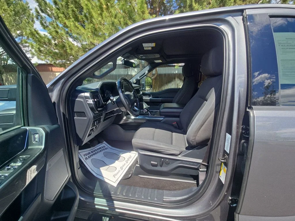 Used 2022 Gray Metallic Ford XLT image 25