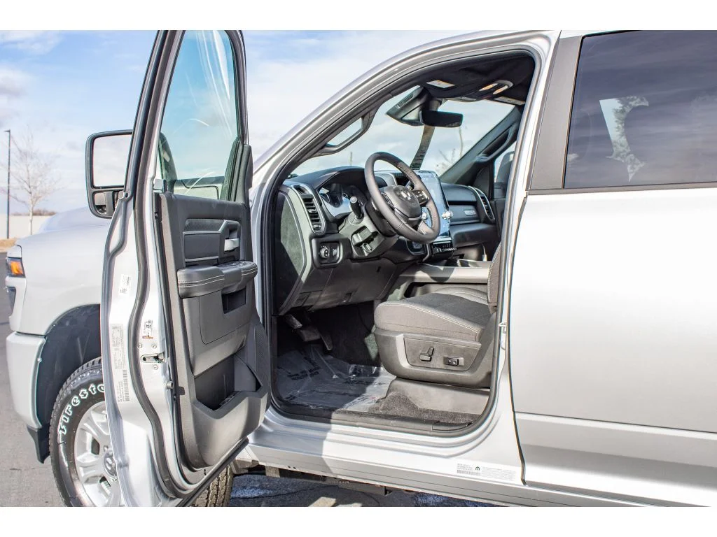 2026 RAM 2500 Big Horn - Photo 12
