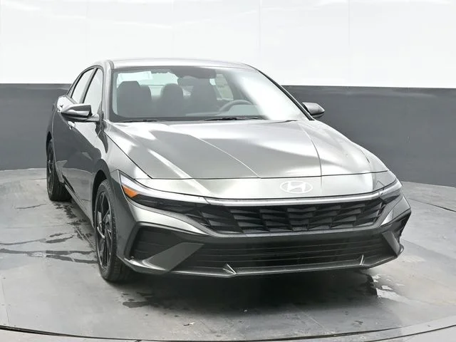 New 2026 Gray Hyundai SEL Sport image 6