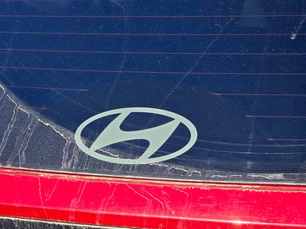 Used 2025 Red Hyundai SEL image 14