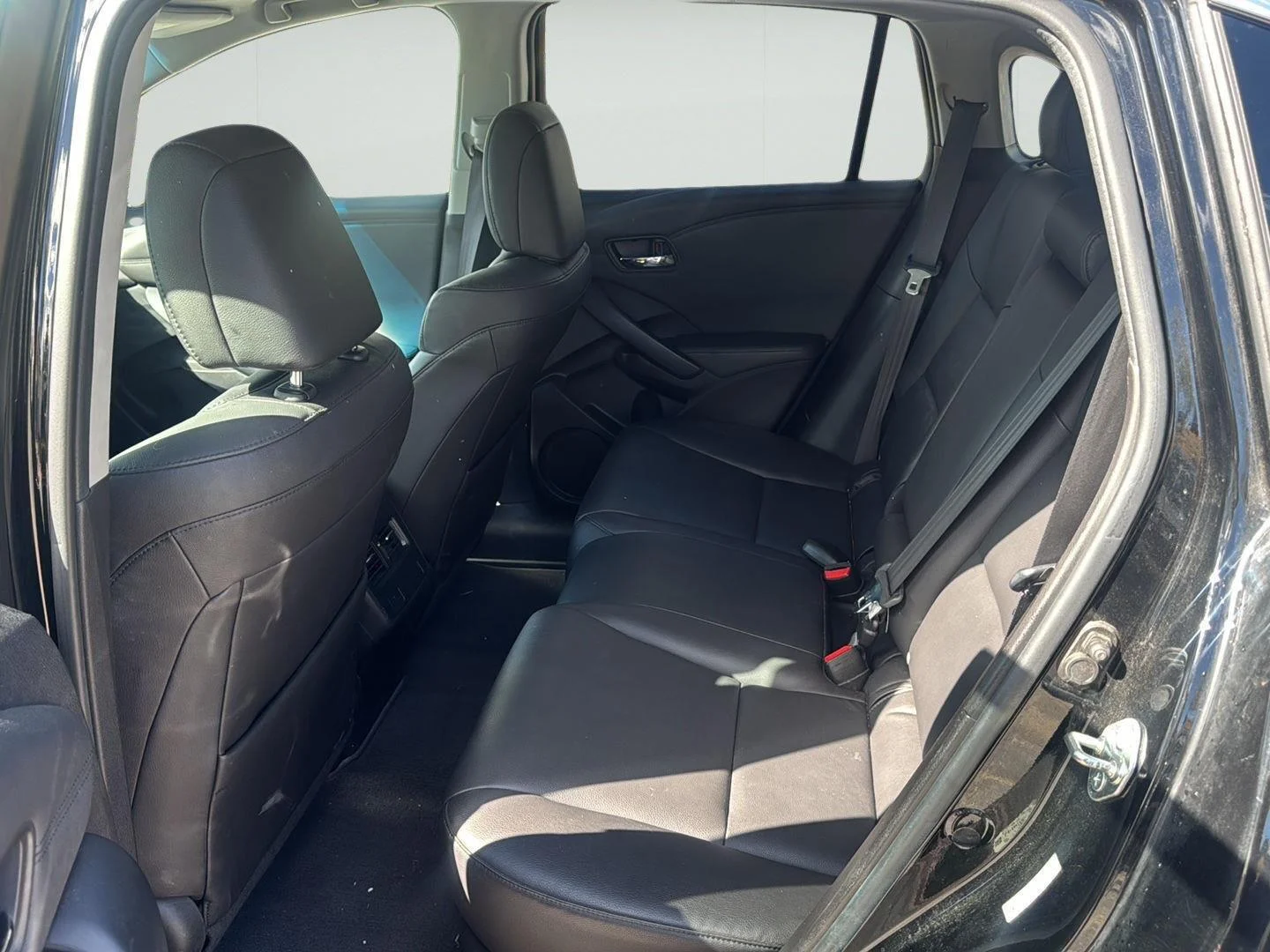 Used 2016  Acura Base image 8