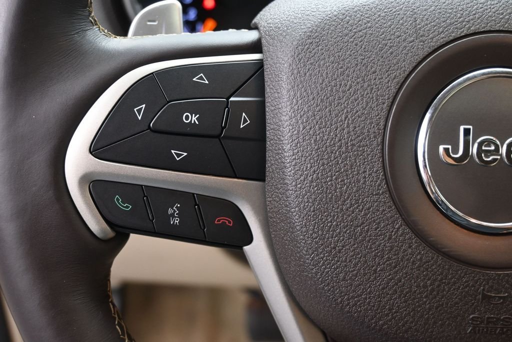 Used 2017 Gray Jeep Overland image 7