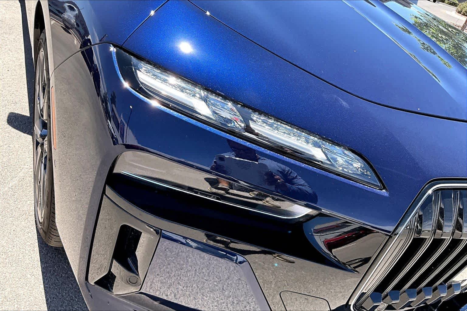New 2026 Tanzanite Blue II Metallic BMW 740i image 13