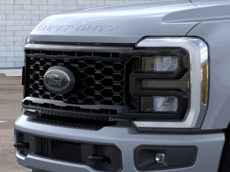 New 2026 Glacier Gray Metallic Tri-Coat Ford F-250® Lariat® image 17
