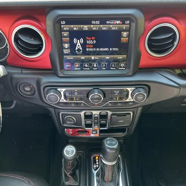 Used 2020 GRAY Jeep Rubicon image 15