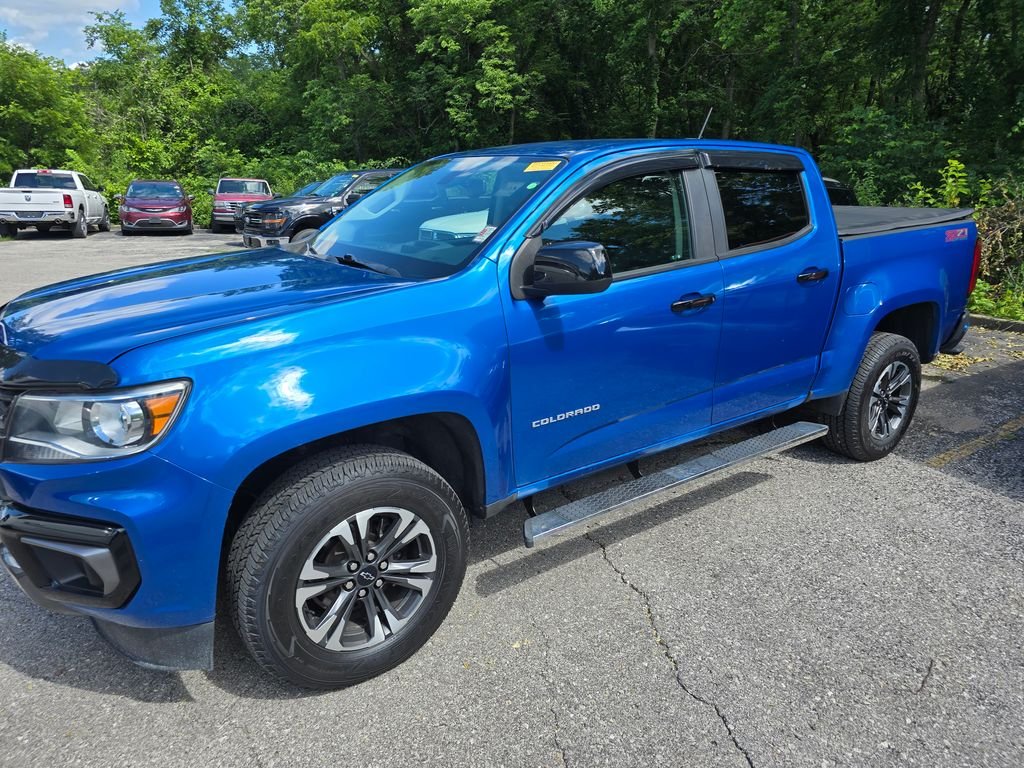 Used 2021 Chevrolet Colorado Z71 with VIN 1GCGTDEN9M1196330 for sale in Kansas City