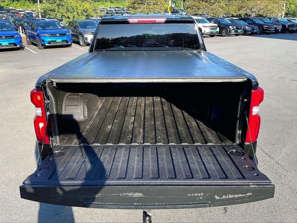 Used 2019 Black Chevrolet RST image 31