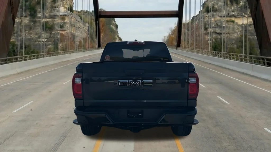 2026 GMC Canyon Elevation - Photo 9
