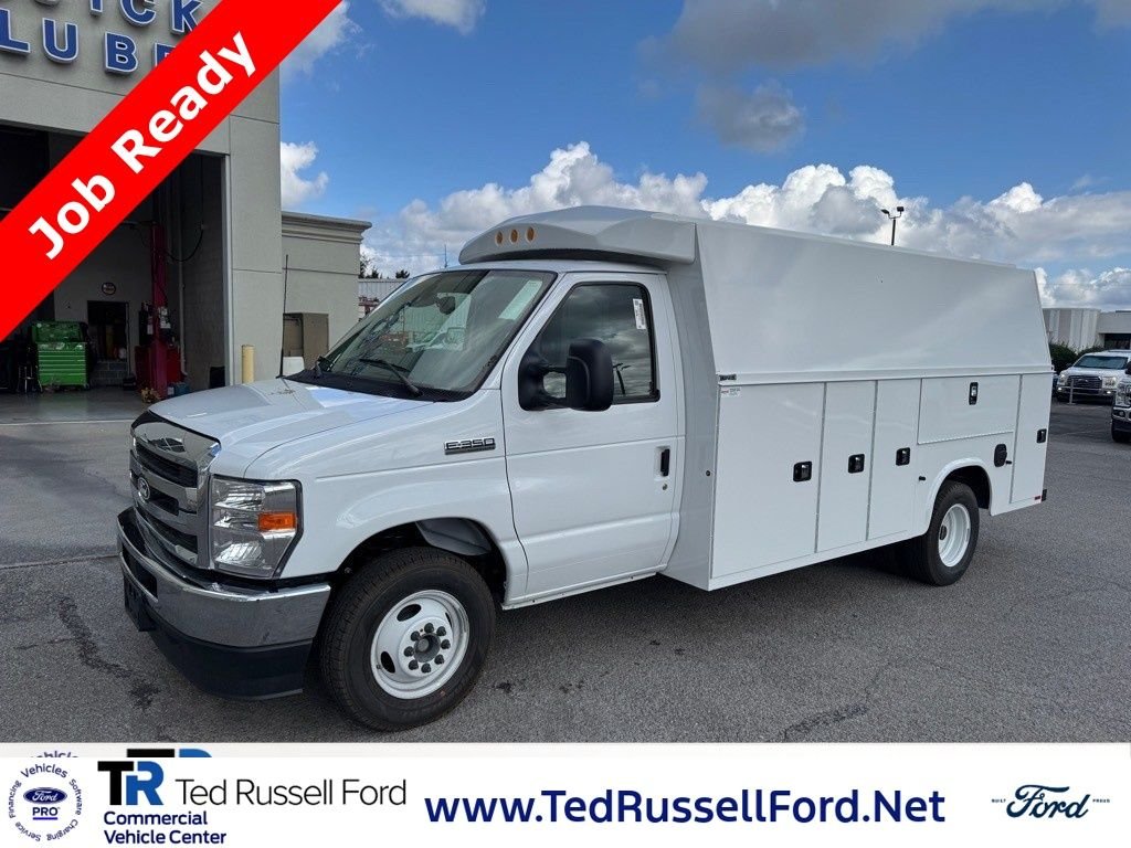 2026 Ford E-Series DRW E-350 Super Duty 158 in WB's photo