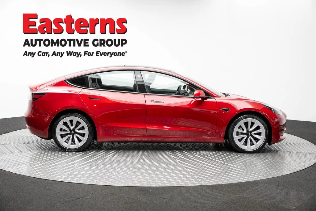Used 2021 Red Tesla Long Range image 4