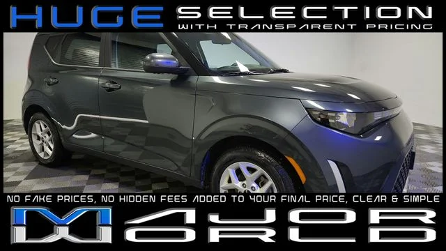 2025 Kia Soul 2.0L LX IVT's photo