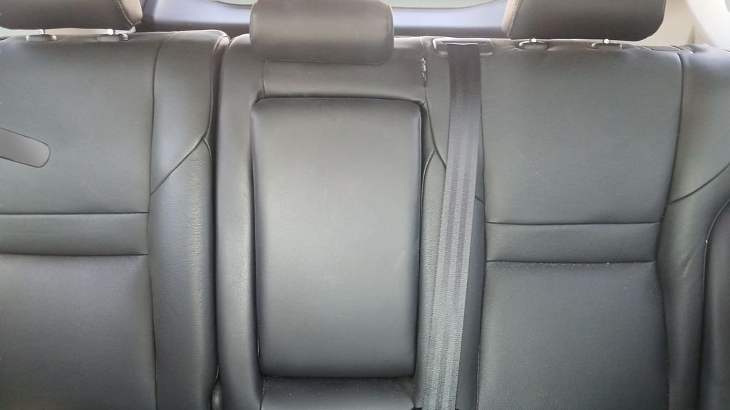Used 2021 Silver Nissan SL image 11