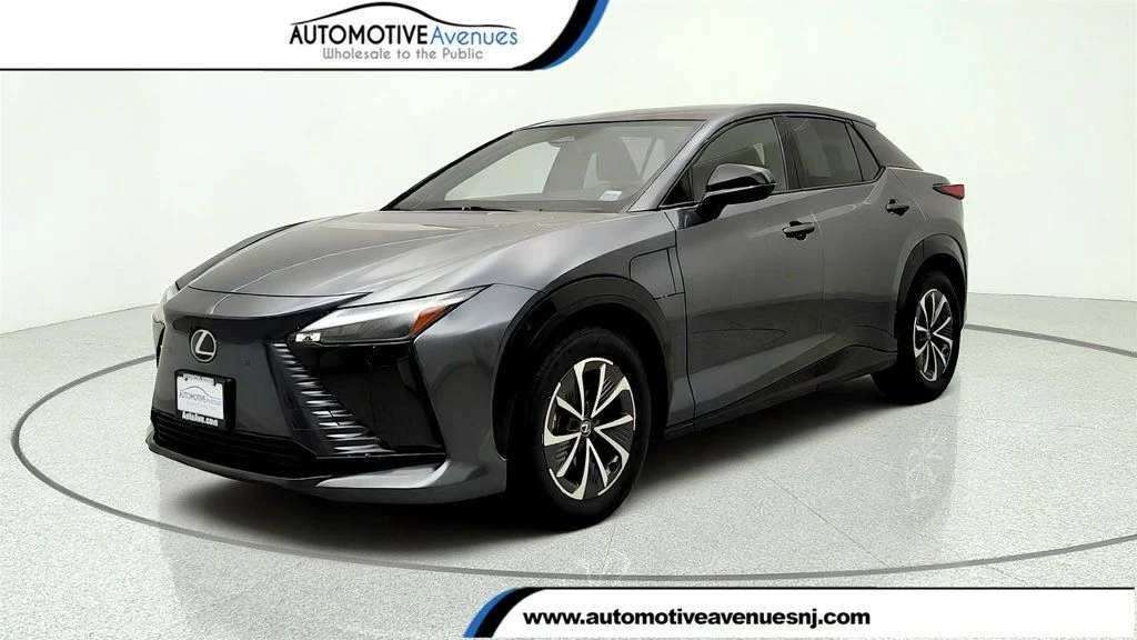 2023 Lexus RZ
