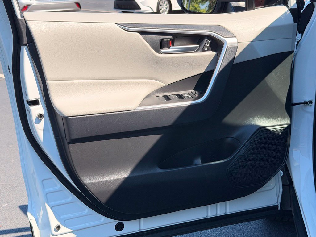 Certified Used 2025 Beige Toyota XLE Premium image 25
