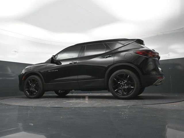 Used 2023 Black Chevrolet LT image 30