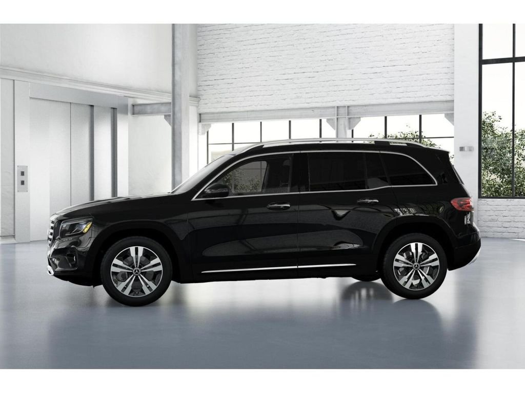 New 2026 Night Black Mercedes-Benz GLB 250 4MATIC® image 35