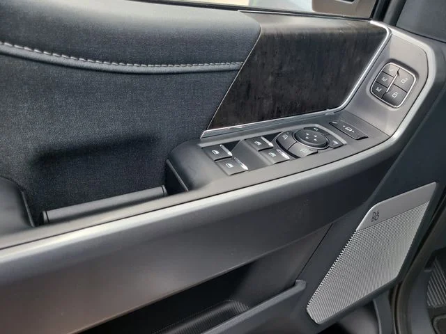 New 2026 Gray Metallic Ford Lariat image 17