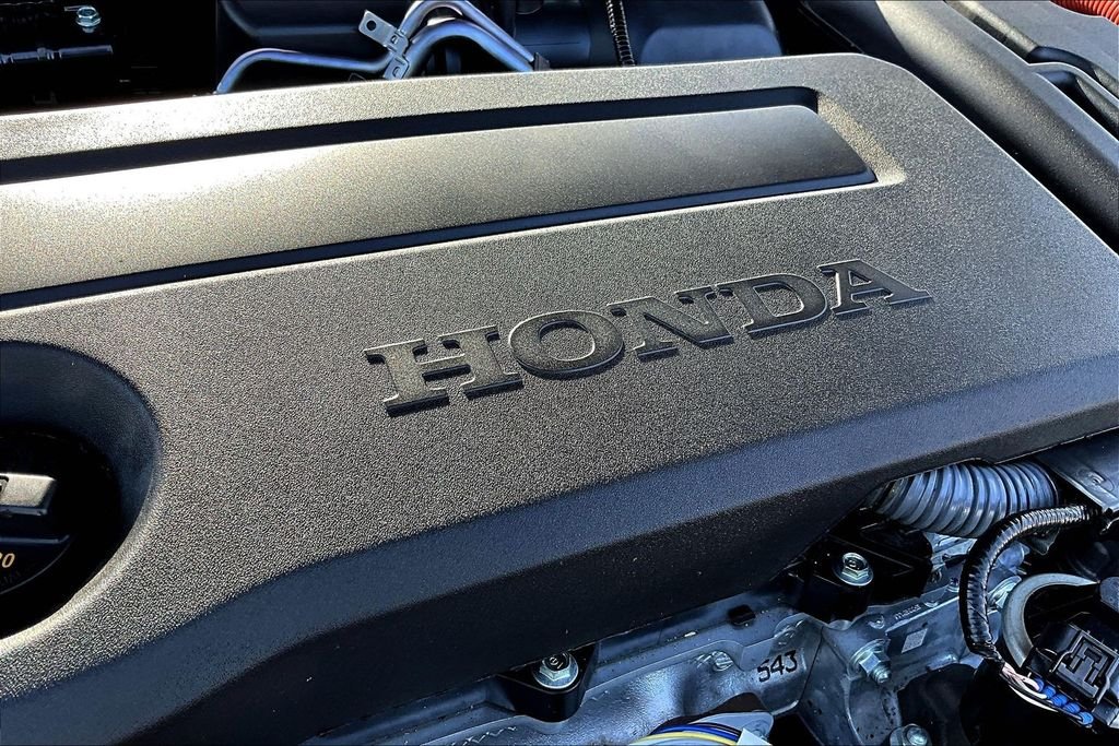 Used 2025  Honda Sport-L image 32