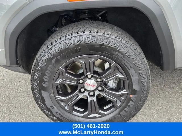 Used 2024 Silver GMC Elevation image 17