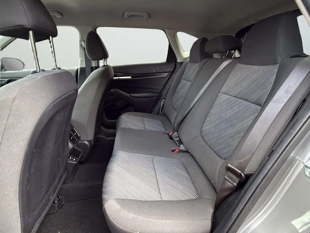 Certified Used 2024 Gray Kia LX image 32