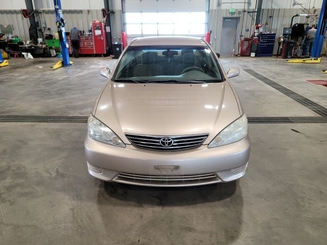 Used 2006 Toyota Camry LE with VIN 4T1BE32K86U150686 for sale in Mandan, ND