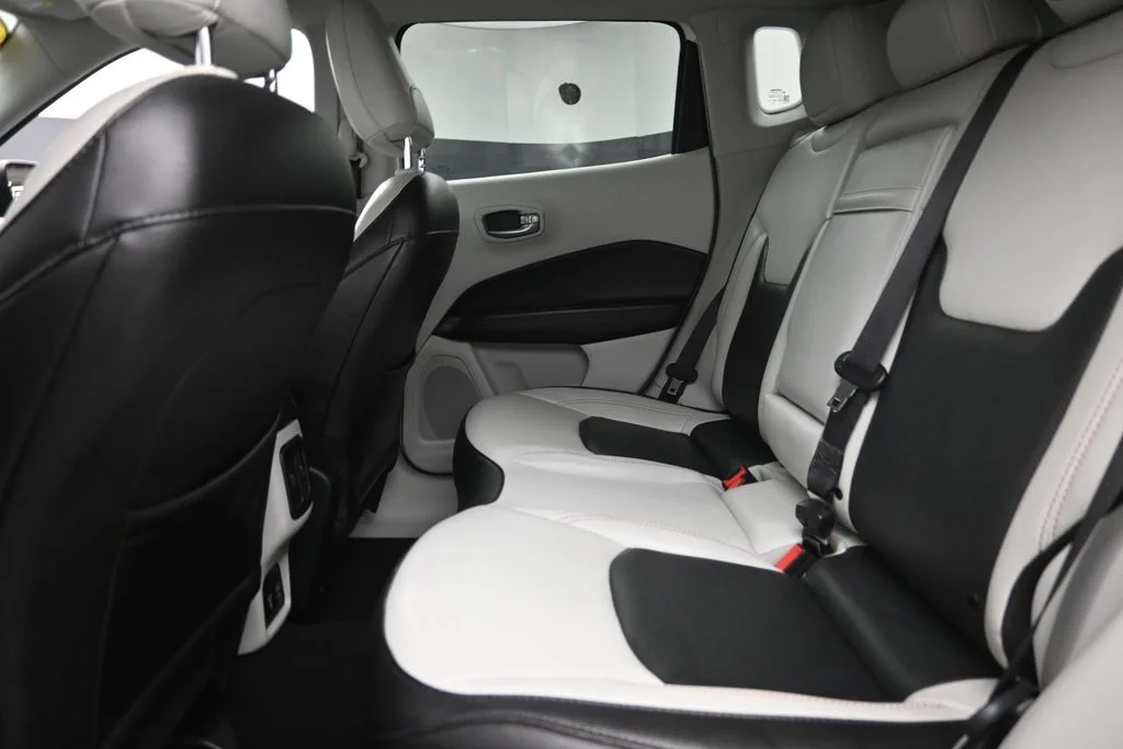 Used 2020 White Jeep Limited image 12
