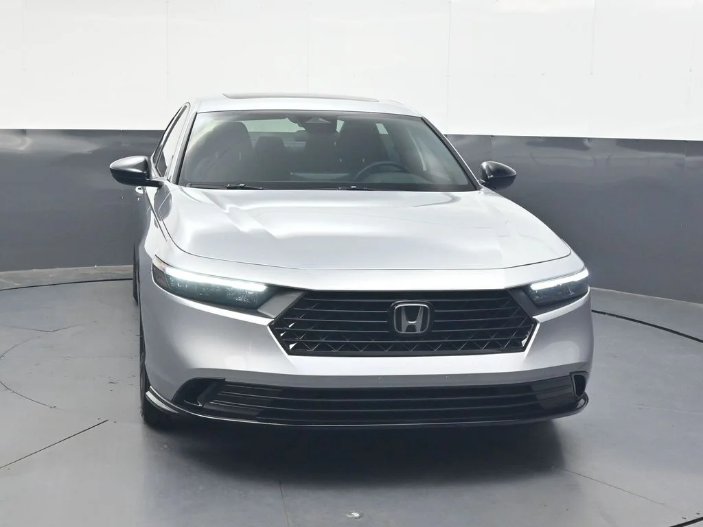 Certified Used 2026 Solar Silver Metallic Honda Sport-L image 10