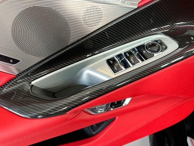 2025 Chevrolet Corvette 3LZ - Photo 13