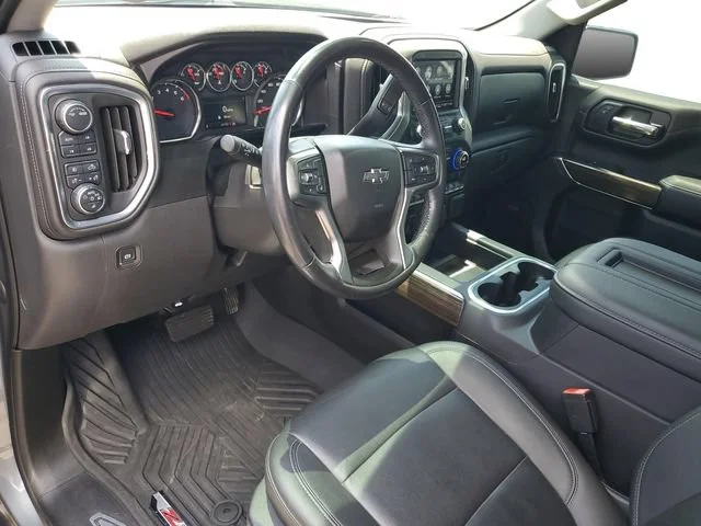Used 2021 SATIN STEEL METALLIC Chevrolet LT Trail Boss image 6