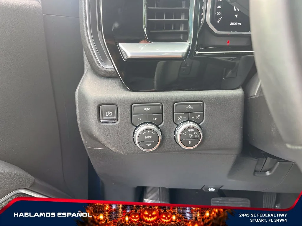 Used 2026 Downpour Metallic GMC Elevation image 24