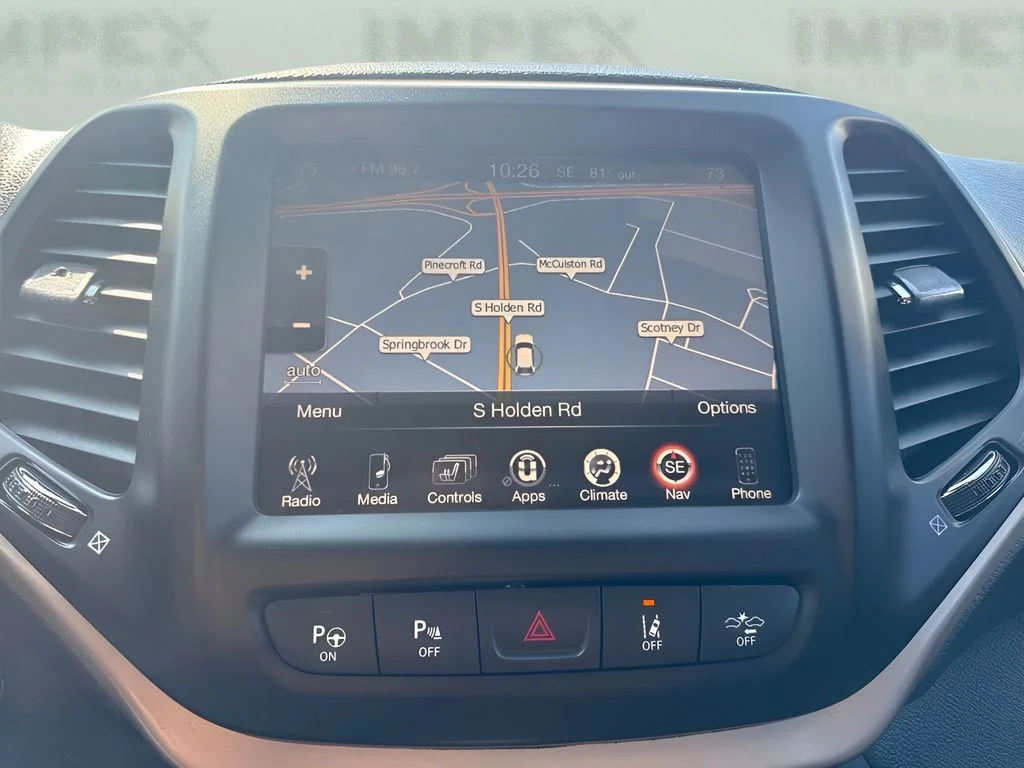 Used 2015 Black Jeep Limited image 15