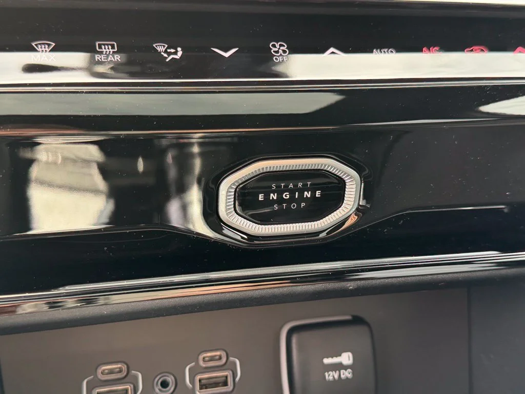 Used 2026 Red Jeep Altitude image 21
