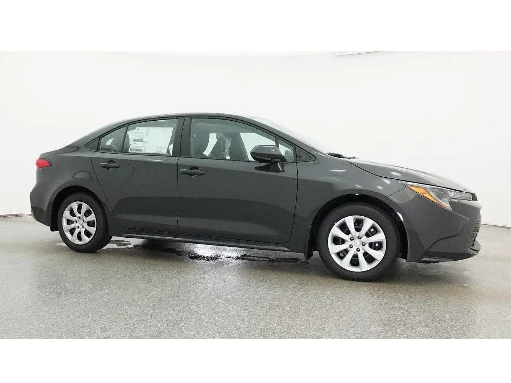 New 2026 Underground Toyota LE image 35