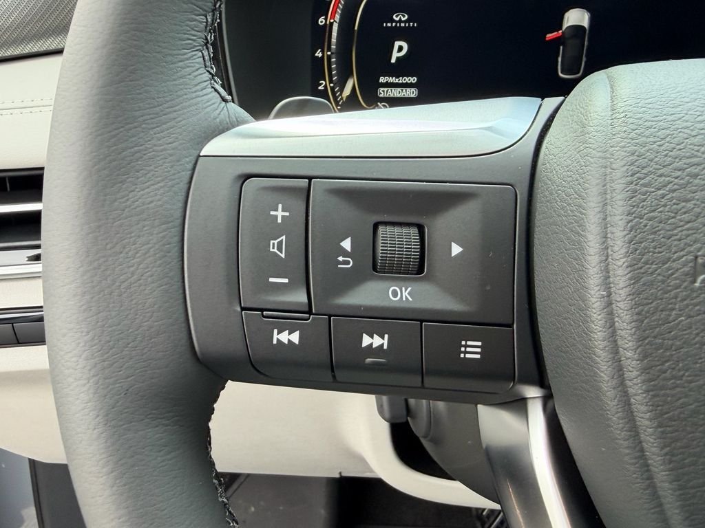New 2027 HARBOR GRAY INFINITI Luxe FWD image 24
