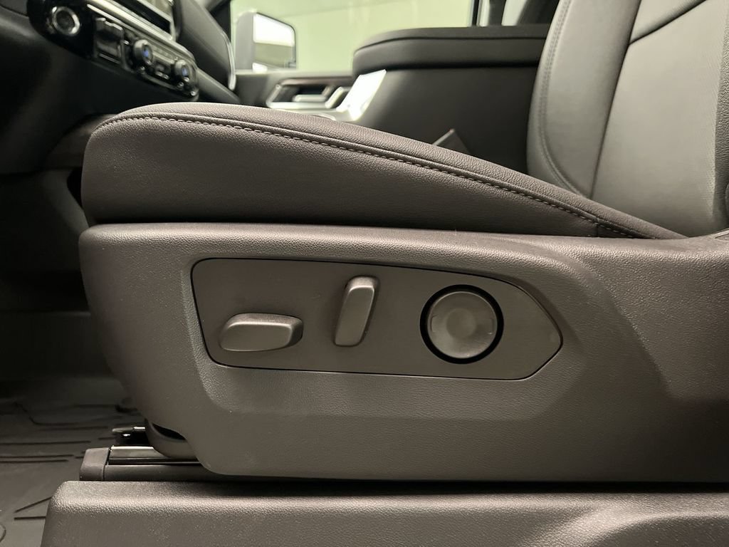2026 Chevrolet Silverado 2500 HD LTZ - Photo 12