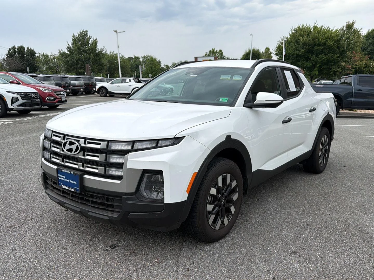Used 2026 Atlas White Hyundai SEL image 4