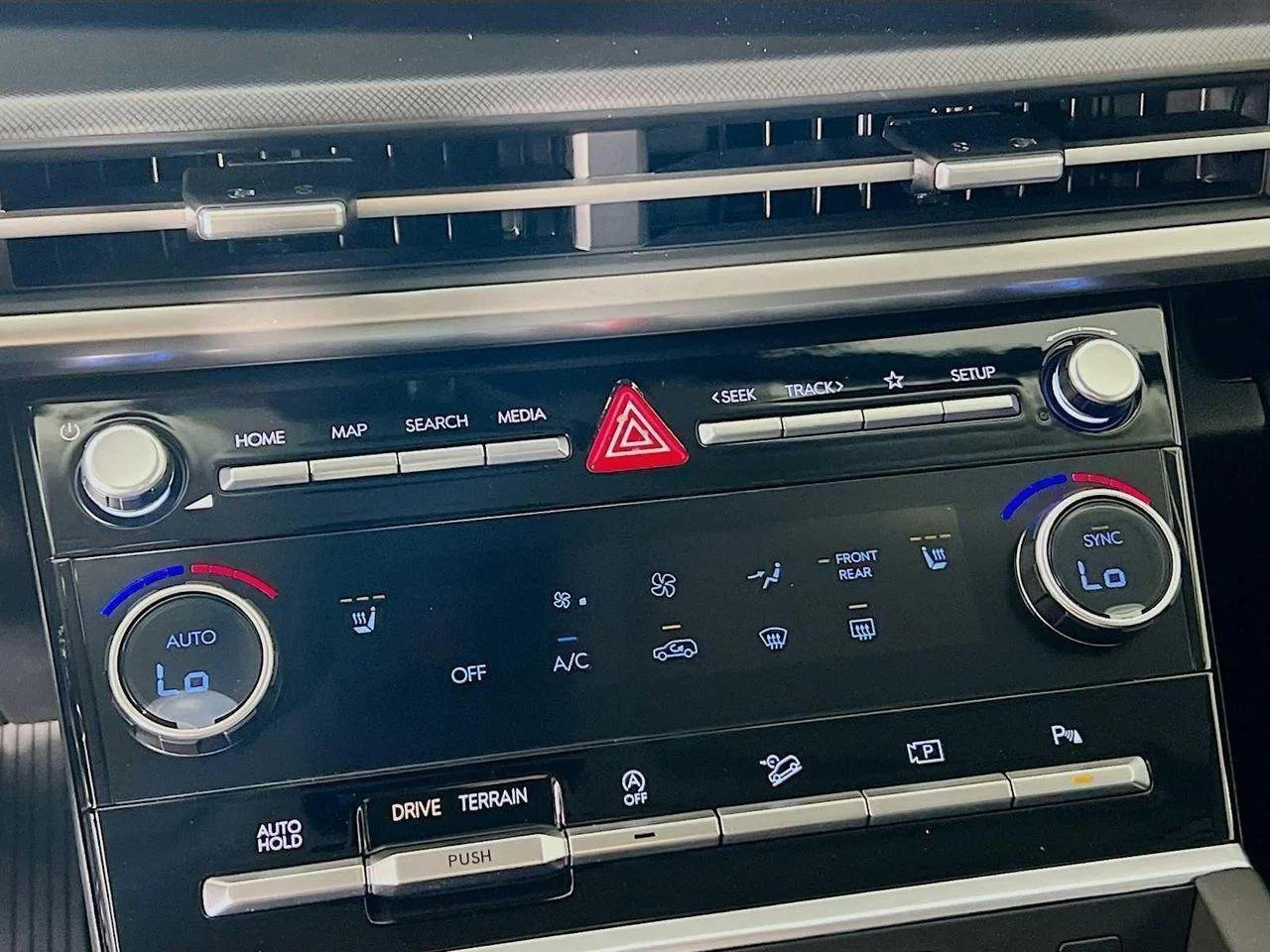 2026 Hyundai Santa Fe — photo 12