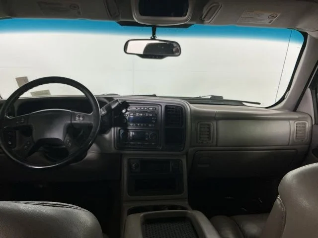 Used 2006 Silver Chevrolet Work Truck image 19