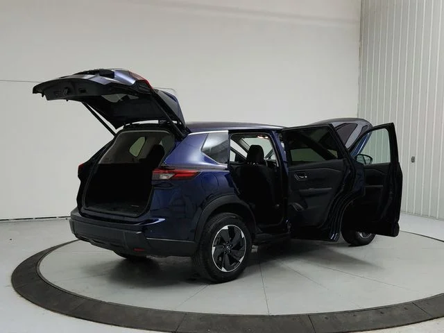 Used 2025 Blue Nissan SV image 15