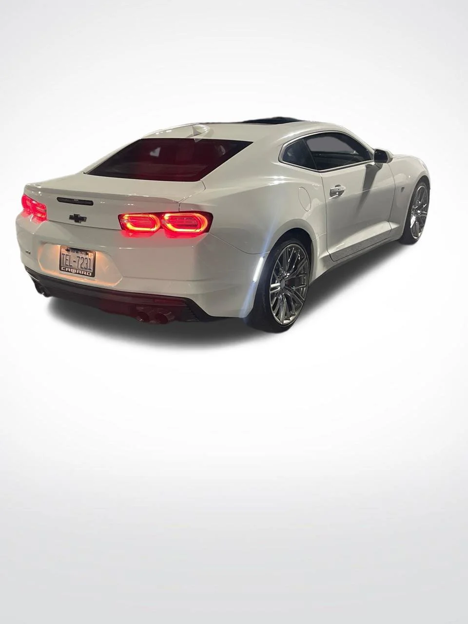 Used 2021 Summit White Chevrolet 2LT image 7