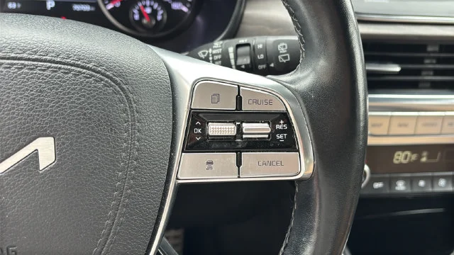 Used 2022 Black Kia SX image 24