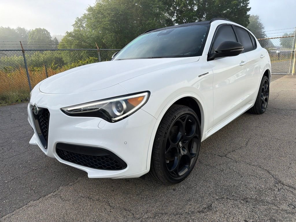 2023 Alfa Romeo Stelvio Estrema - Photo 6