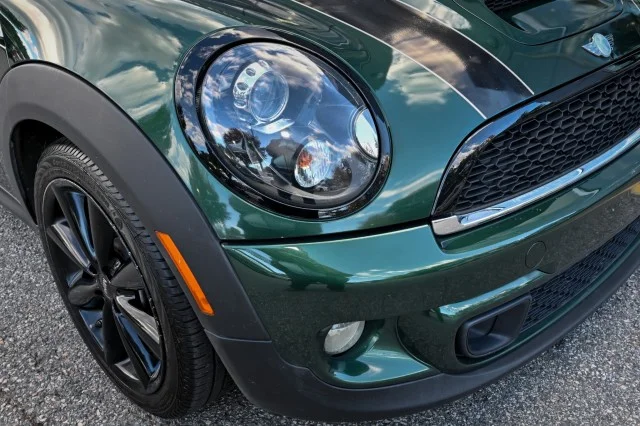 Used 2012 GREEN MINI S image 16