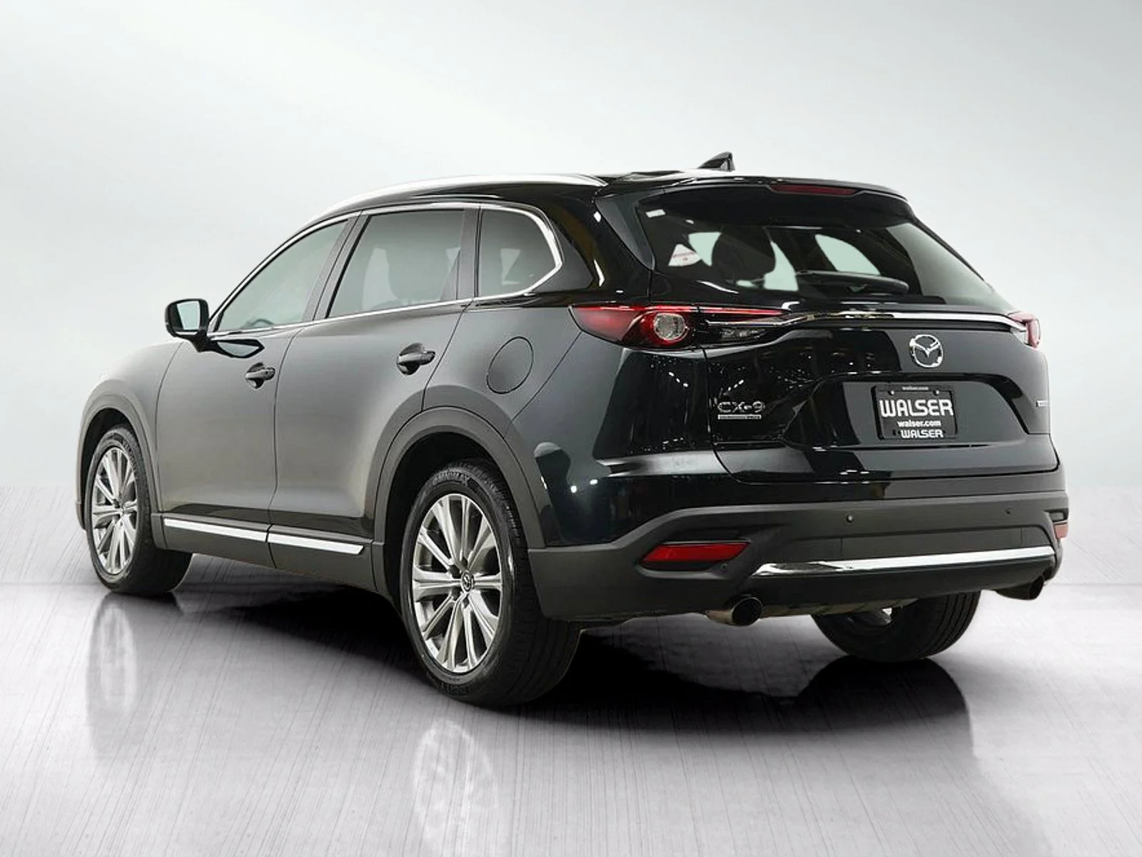 Used 2022 Jet Black Mica Mazda Signature image 3