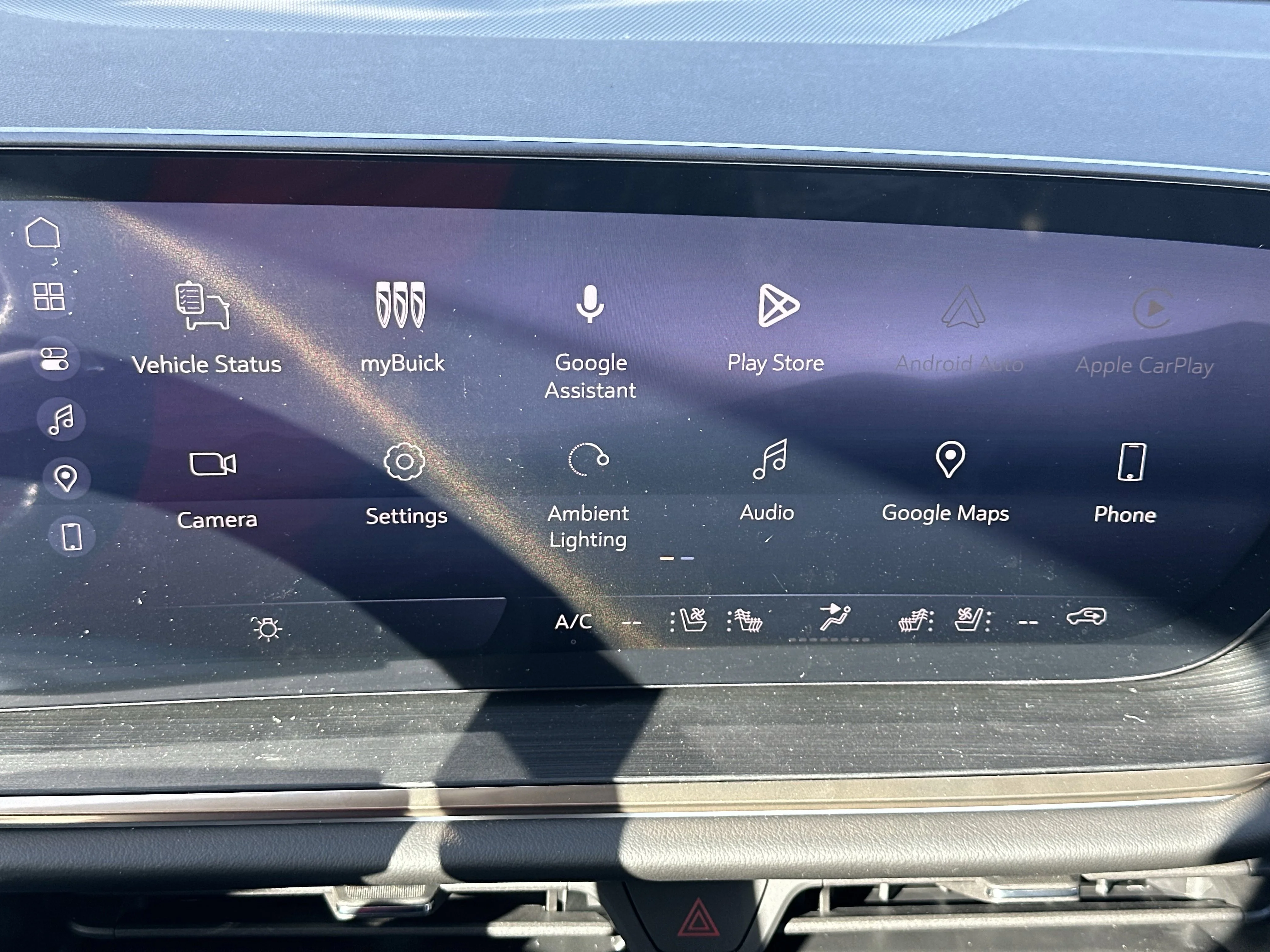 New 2026 Iridescent White Tricoat Buick Avenir image 14