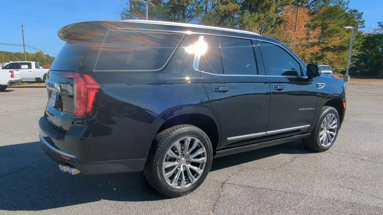2021 GMC Yukon Denali - Photo 35