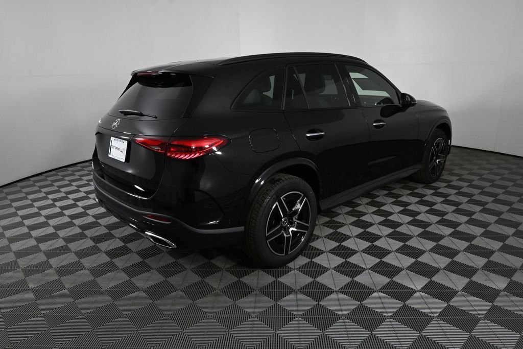 New 2026 Obsidian Black Metallic Mercedes-Benz GLC 300 image 26