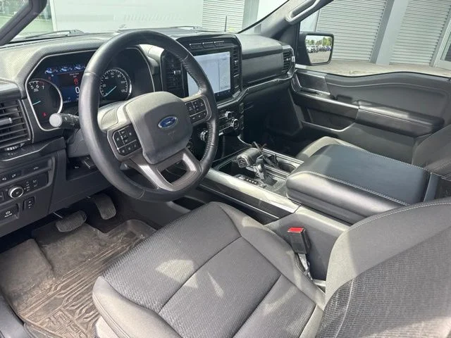 Used 2021 Silver Ford XLT image 10